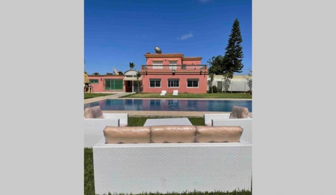 Magnifique villa à darbouaza avec piscine