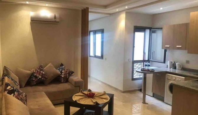 Lovely quiet & fully furnished apartment (WIFI...)
