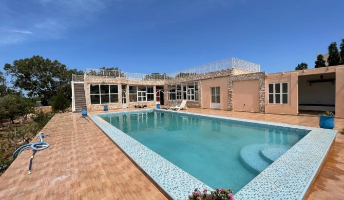 Magnifique villa privée avec piscine