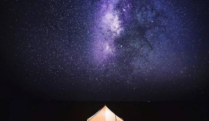 Camp Desert Stars