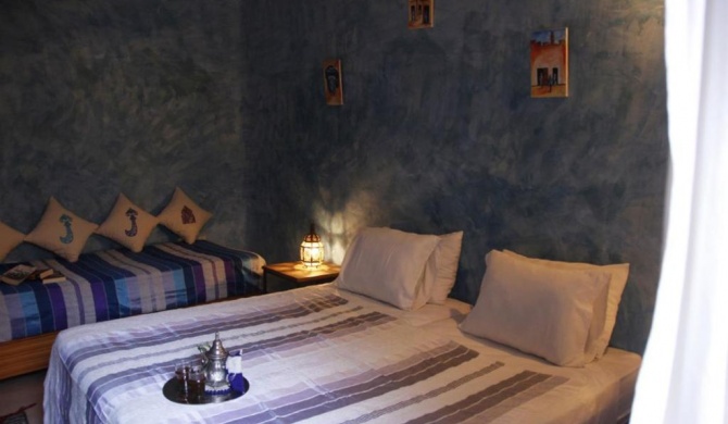 Riad Azenzer - Room Chefchaouen 3 pers
