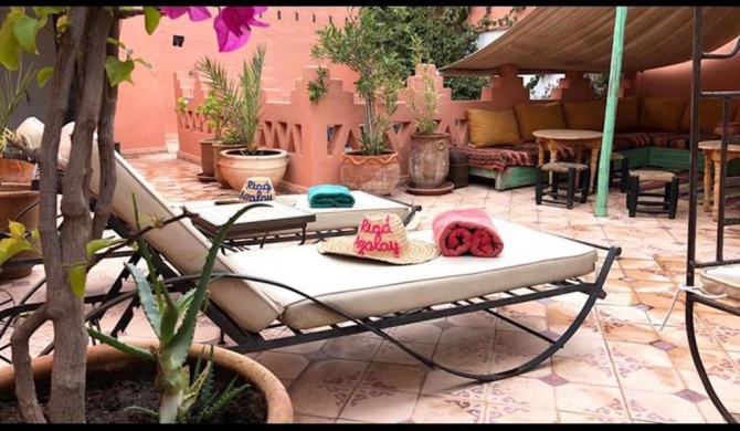 Room in Guest room - Cozy Riad in the heart of the Medina, 10 min walk to Jemaa El Fna