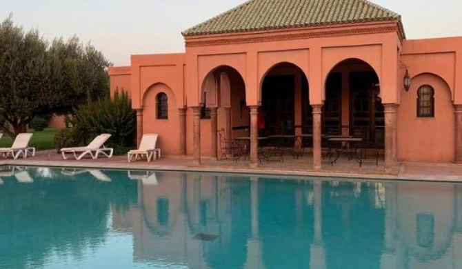 Villa avec piscine a Marrakech