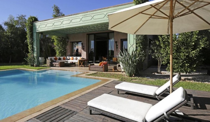 Villa MEZIANE avec piscine privée en première ligne du golf d'Amelkis