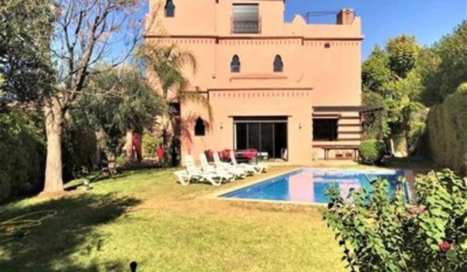 5 bedrooms villa with private pool enclosed garden and wifi at Marrakech Annakhil